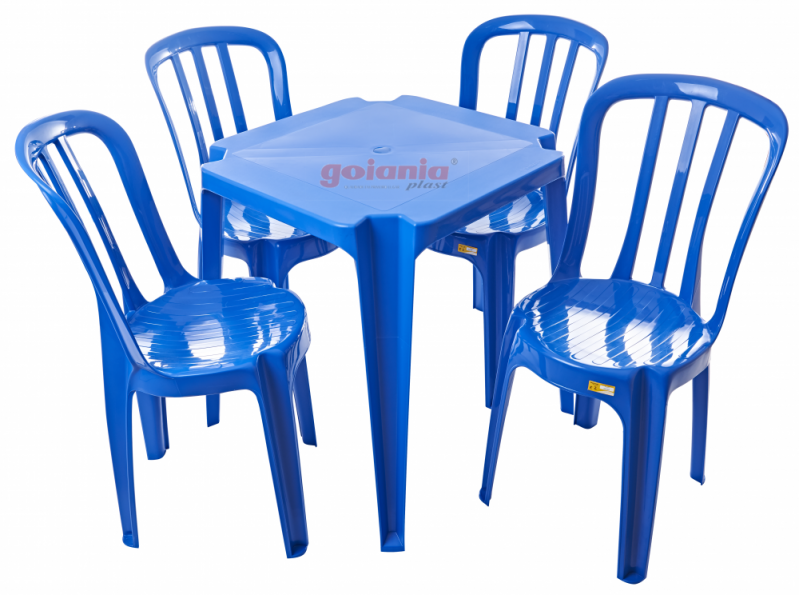 Jogo de mesa com 4 cadeiras plásticas - Bebi FESTAS